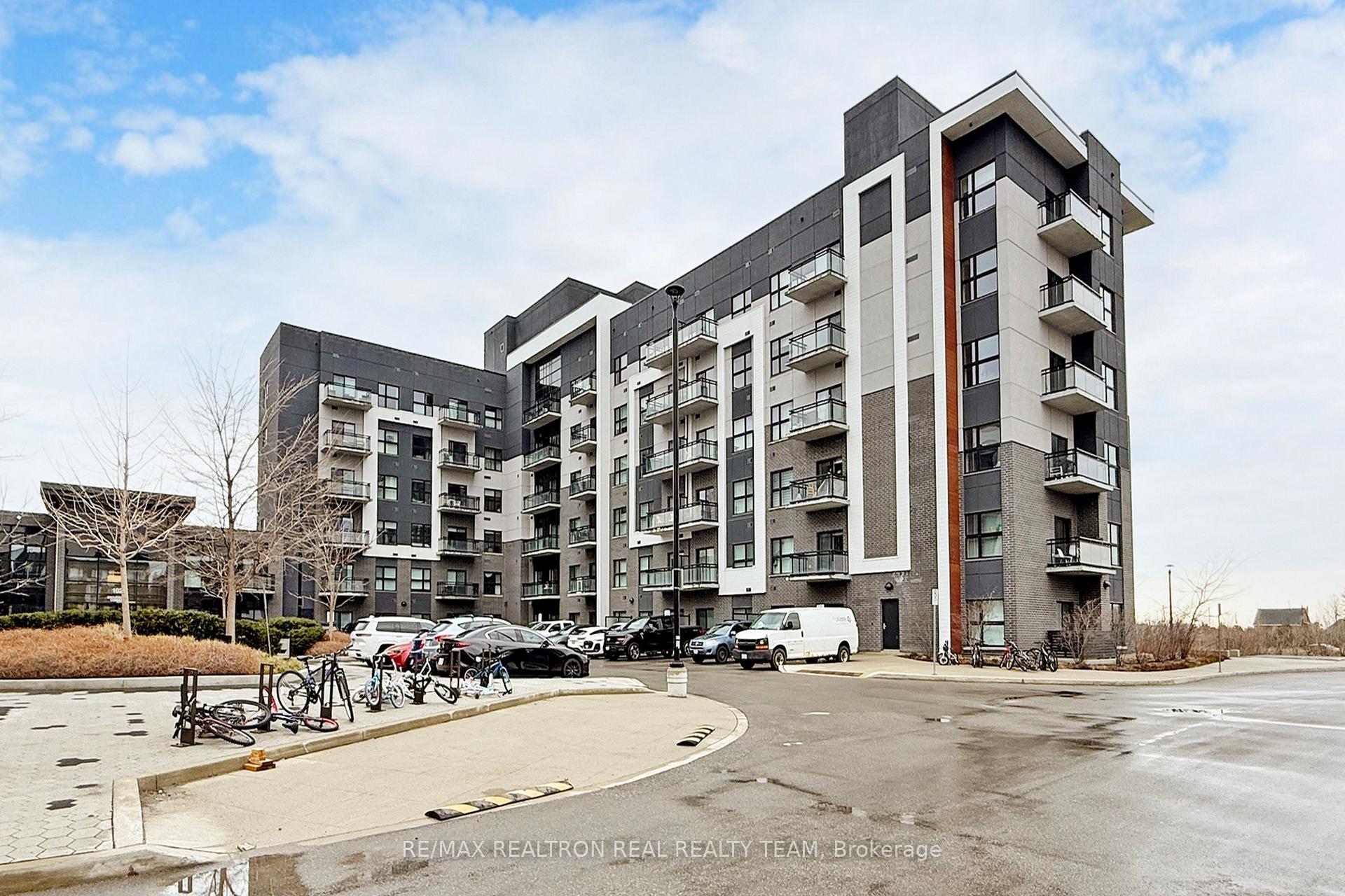 334 - 102 Grovewood Common, Oakville, ON, exterior
