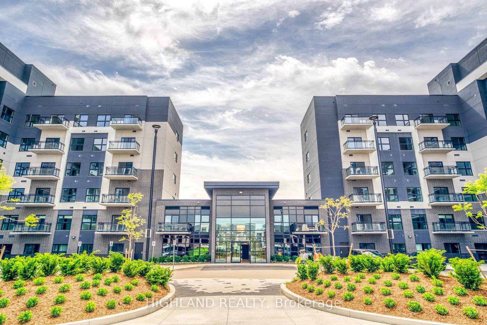 129 - 102 Grovewood Common, Oakville, ON, exterior