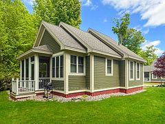 199 - 32 Hollow Lane, Prince Edward County, ON, exterior