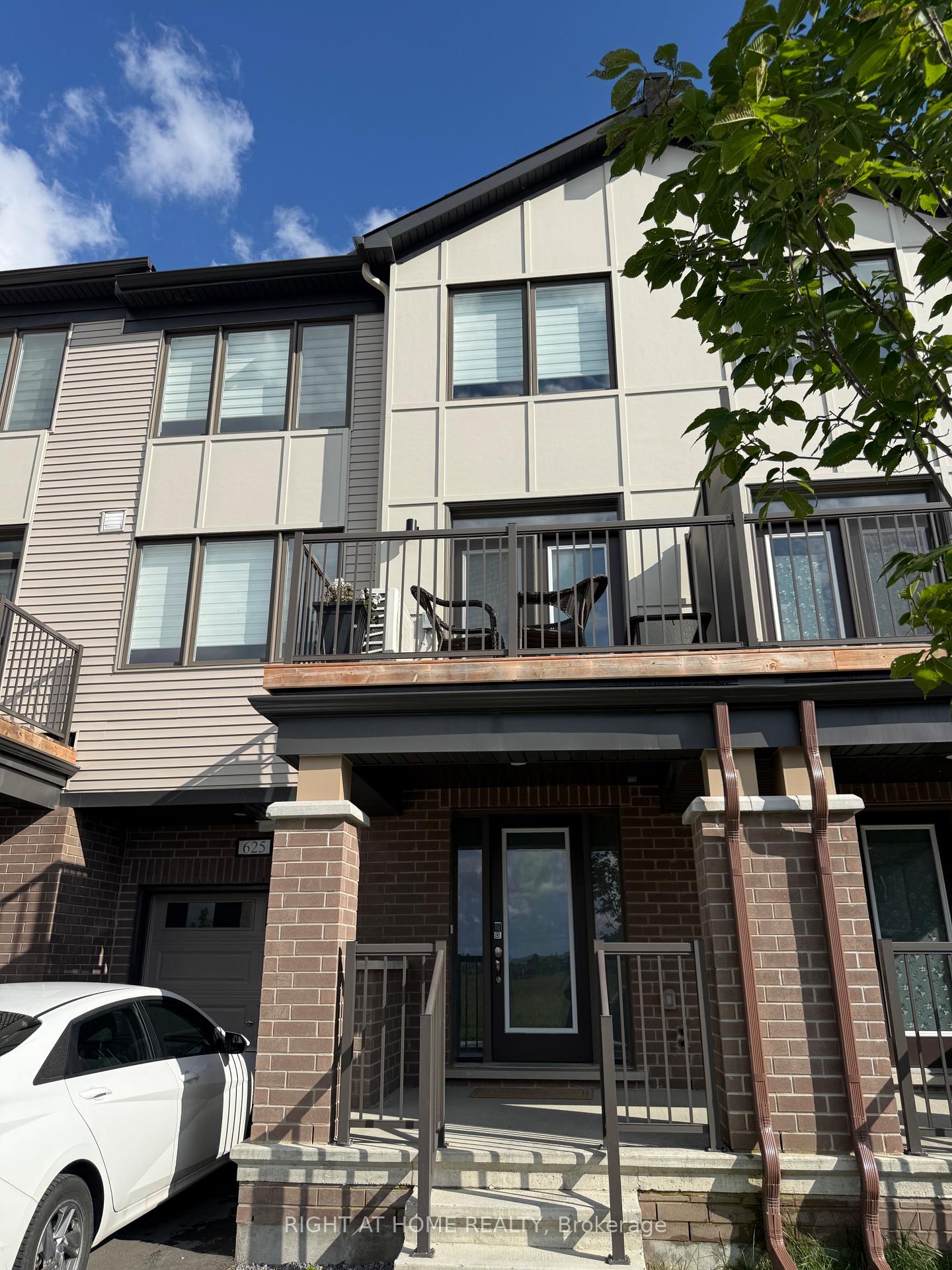 625 QUILTER Row, Stittsville - Munster - Richmond, ON, exterior