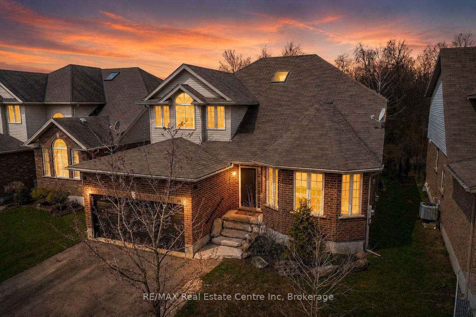 556 Black Street, Centre Wellington, ON, exterior