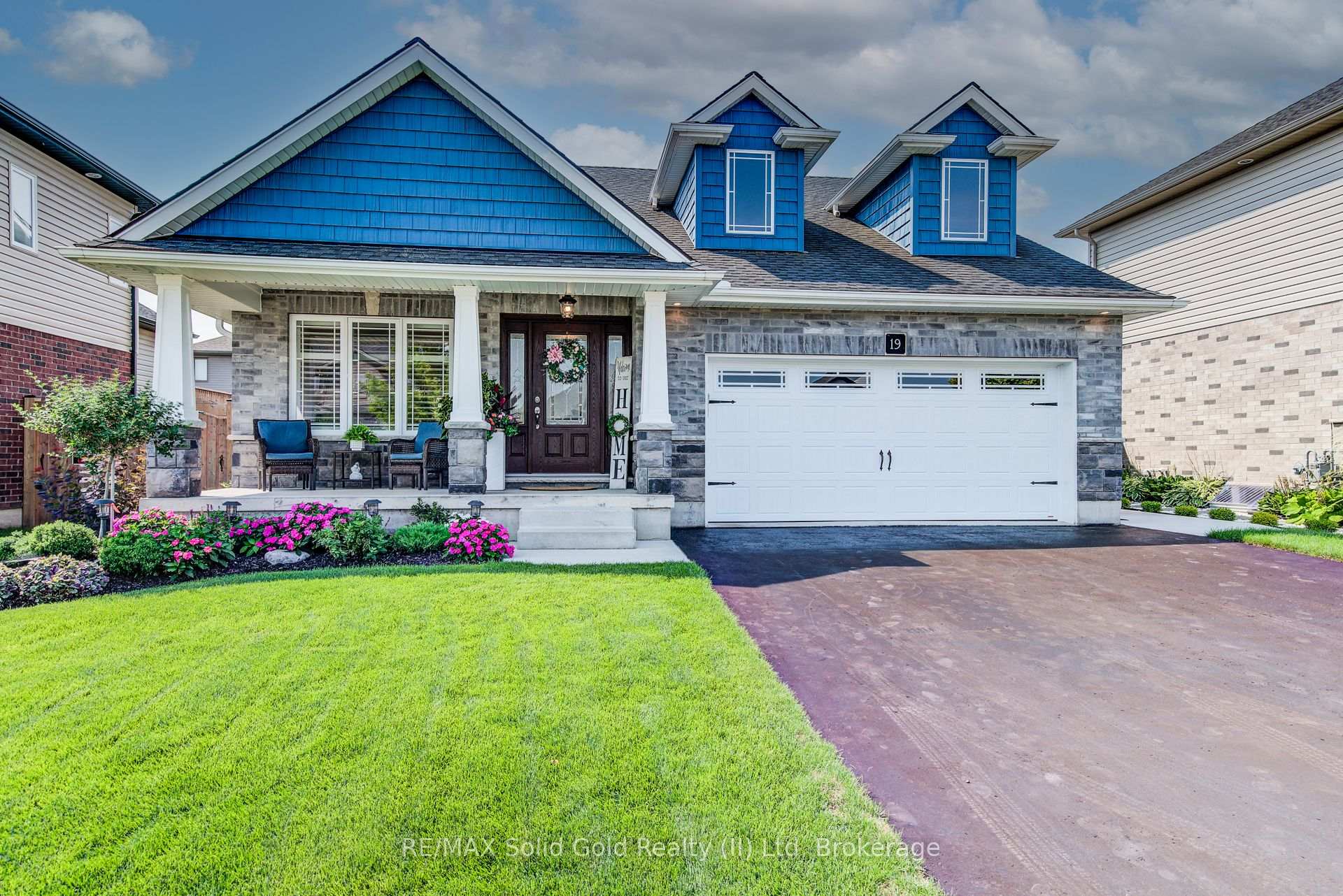 19 Lock Street, East Zorra-Tavistock, ON, exterior