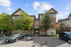 7 - 585 Stonefield Private, Barrhaven, ON, exterior