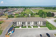 208-10 Hillside Meadow Drive, Quinte West, ON, exterior