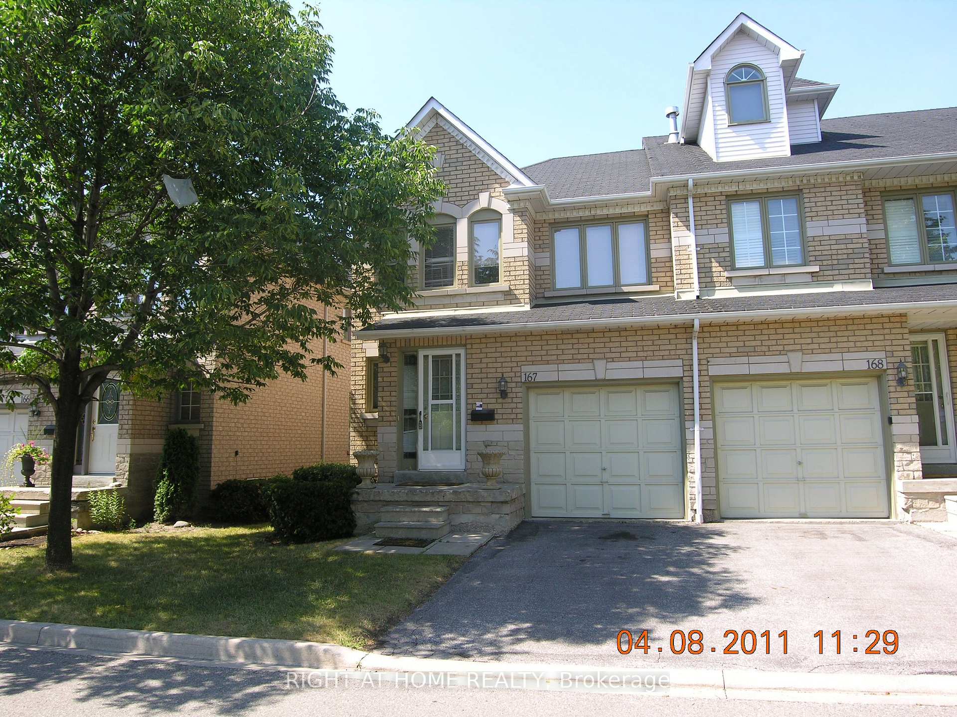 Garden Suite - 875 Bathurst Street, Toronto C02, ON, exterior
