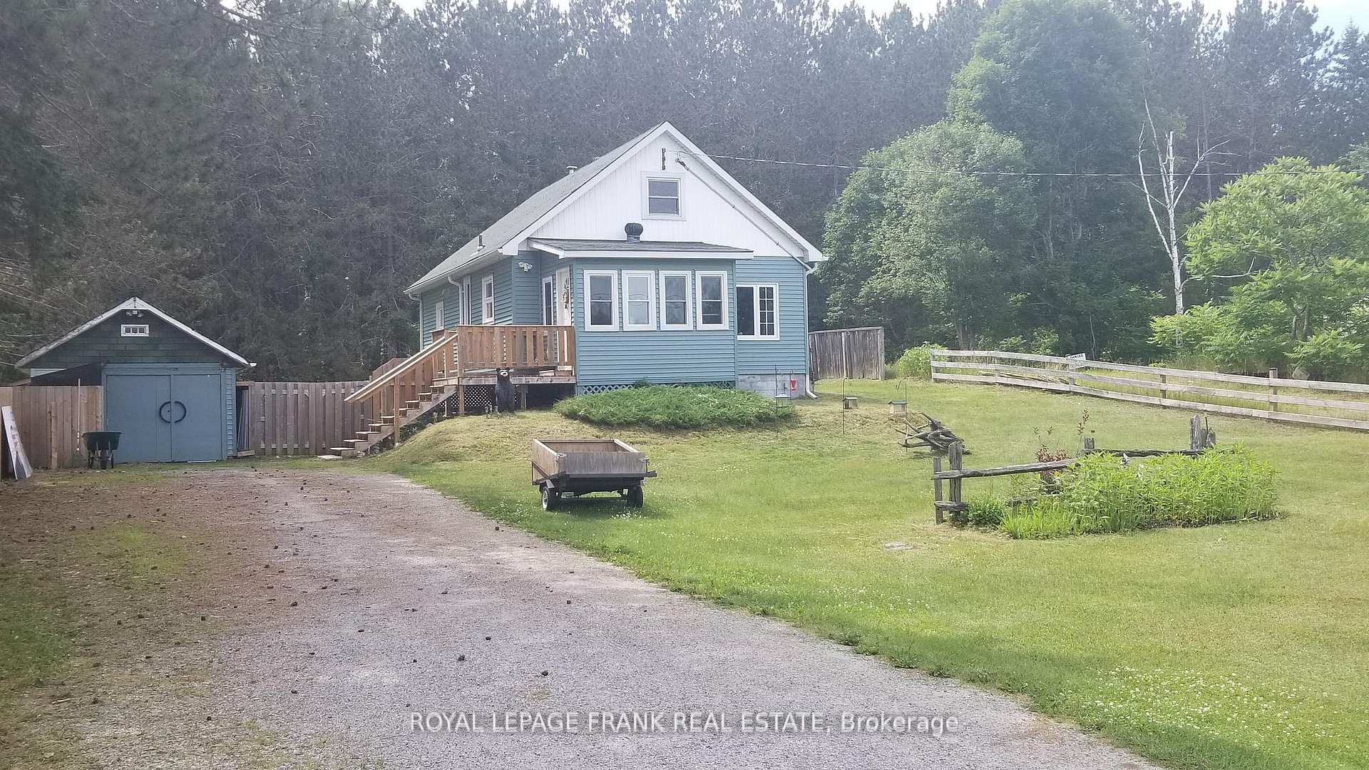 31 Boulter Lake Road, Hastings Highlands, ON, exterior