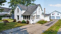350 Phipps Street, Fort Erie, ON, exterior