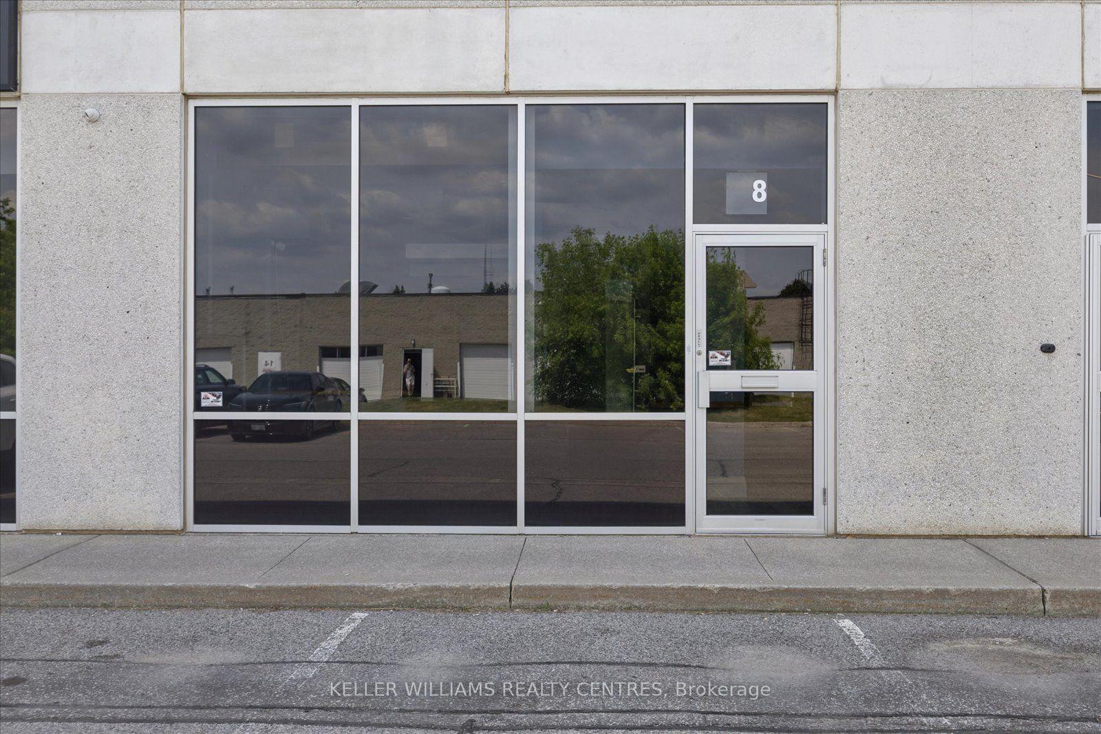 8 - 235 Industrial Parkway S, Aurora, ON, exterior