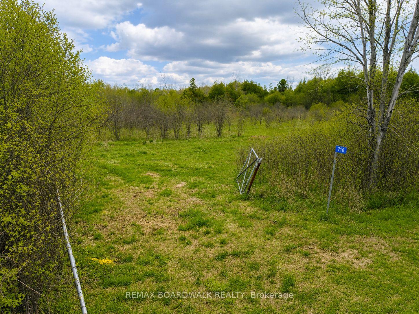 716 William Campbell Road, Montague, ON, exterior