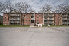 313 - 310 Kingsdale Avenue, Kingston, ON, exterior