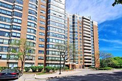 902 - 7601 Bathurst Street, Vaughan, ON, exterior