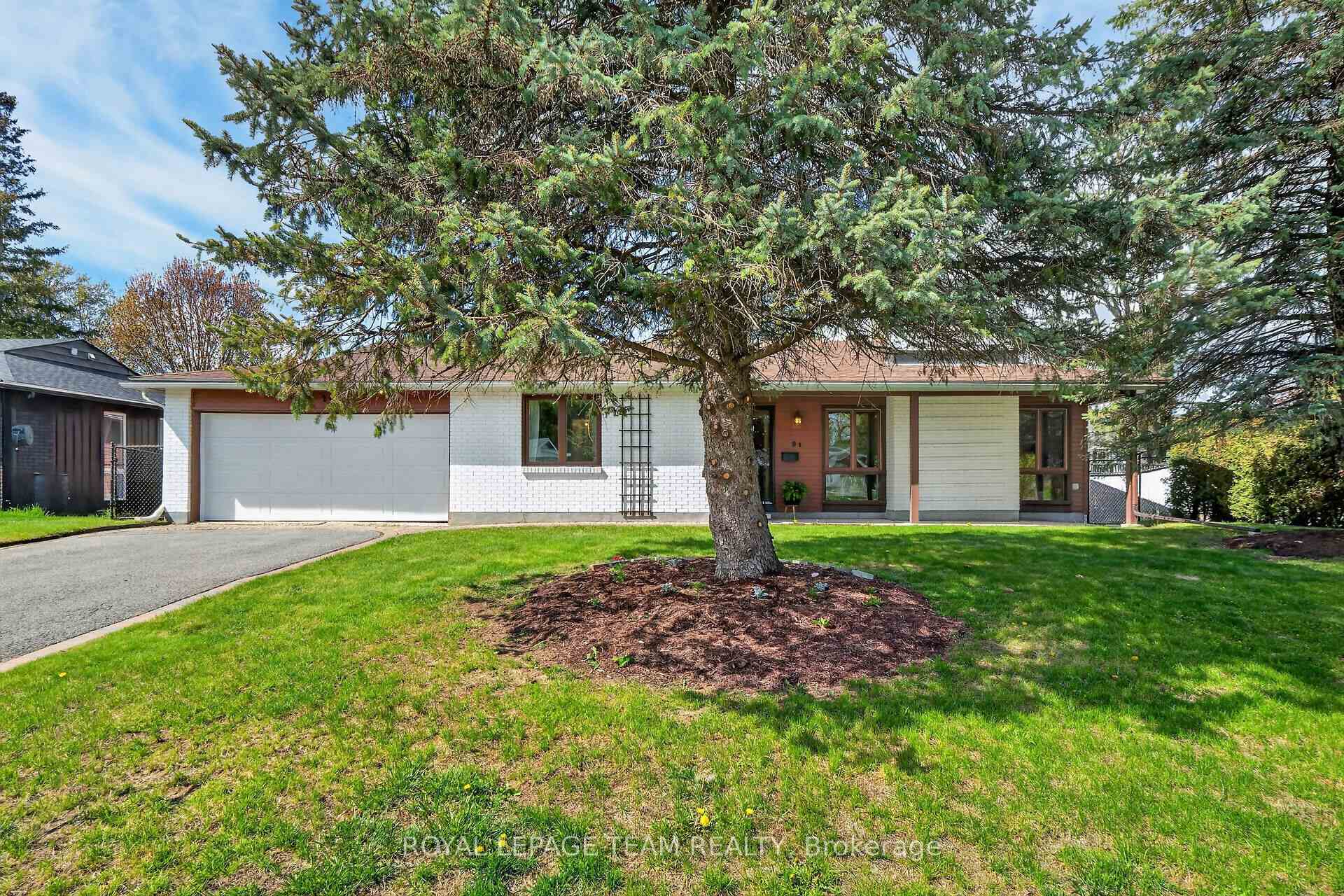21 Lindhurst Crescent, South of Baseline to Knoxdale, ON, exterior