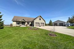 325 Zion Line, Cavan Monaghan, ON, exterior