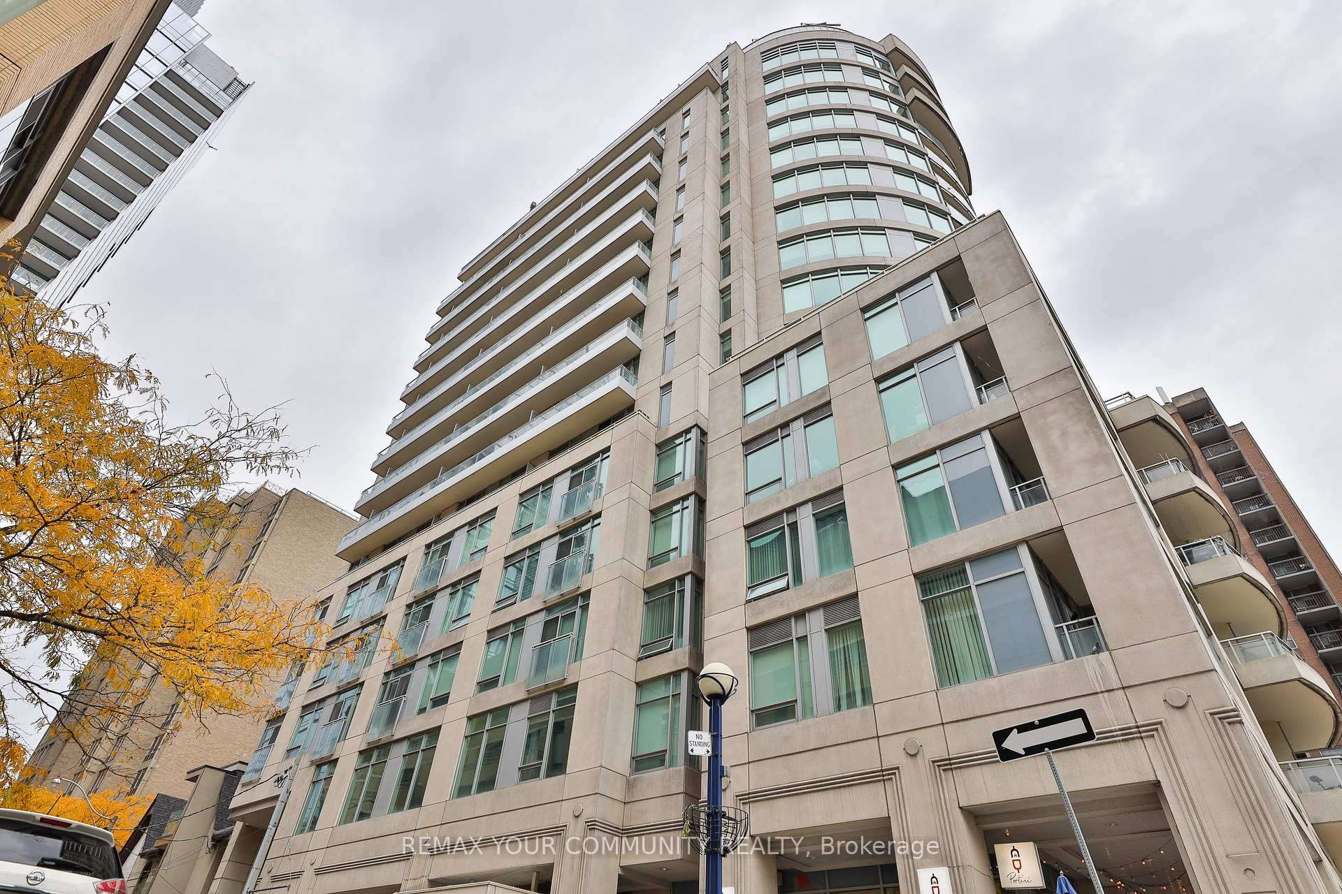 Ph 201 - 8 Scollard Street, Toronto C02, ON, exterior
