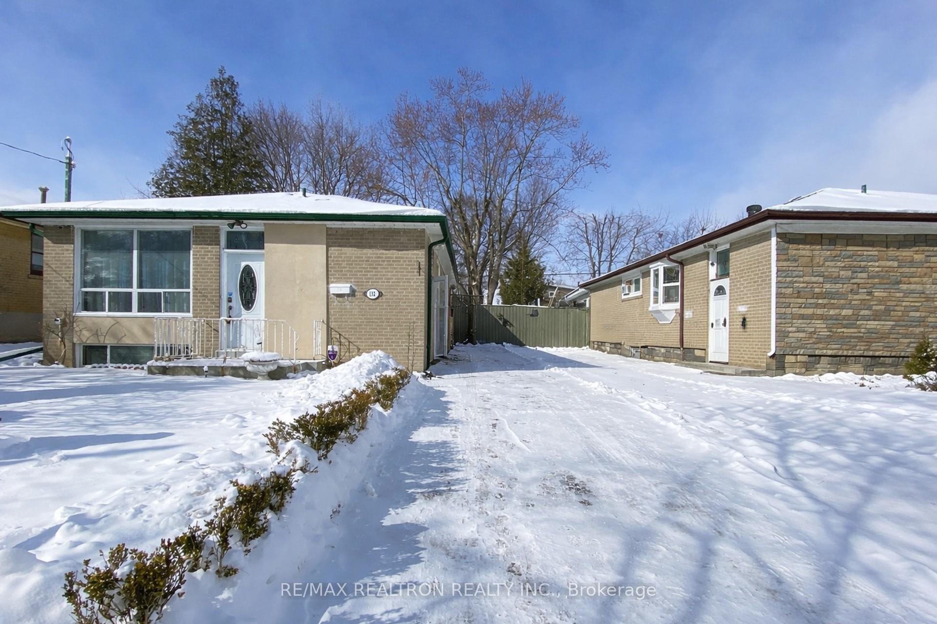 132 Porchester Drive, Toronto E09, ON, exterior