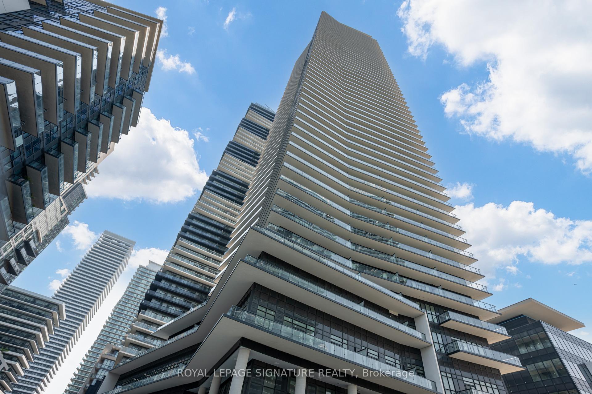 4210 - 38 Annie Craig Drive, Toronto W06, ON, exterior