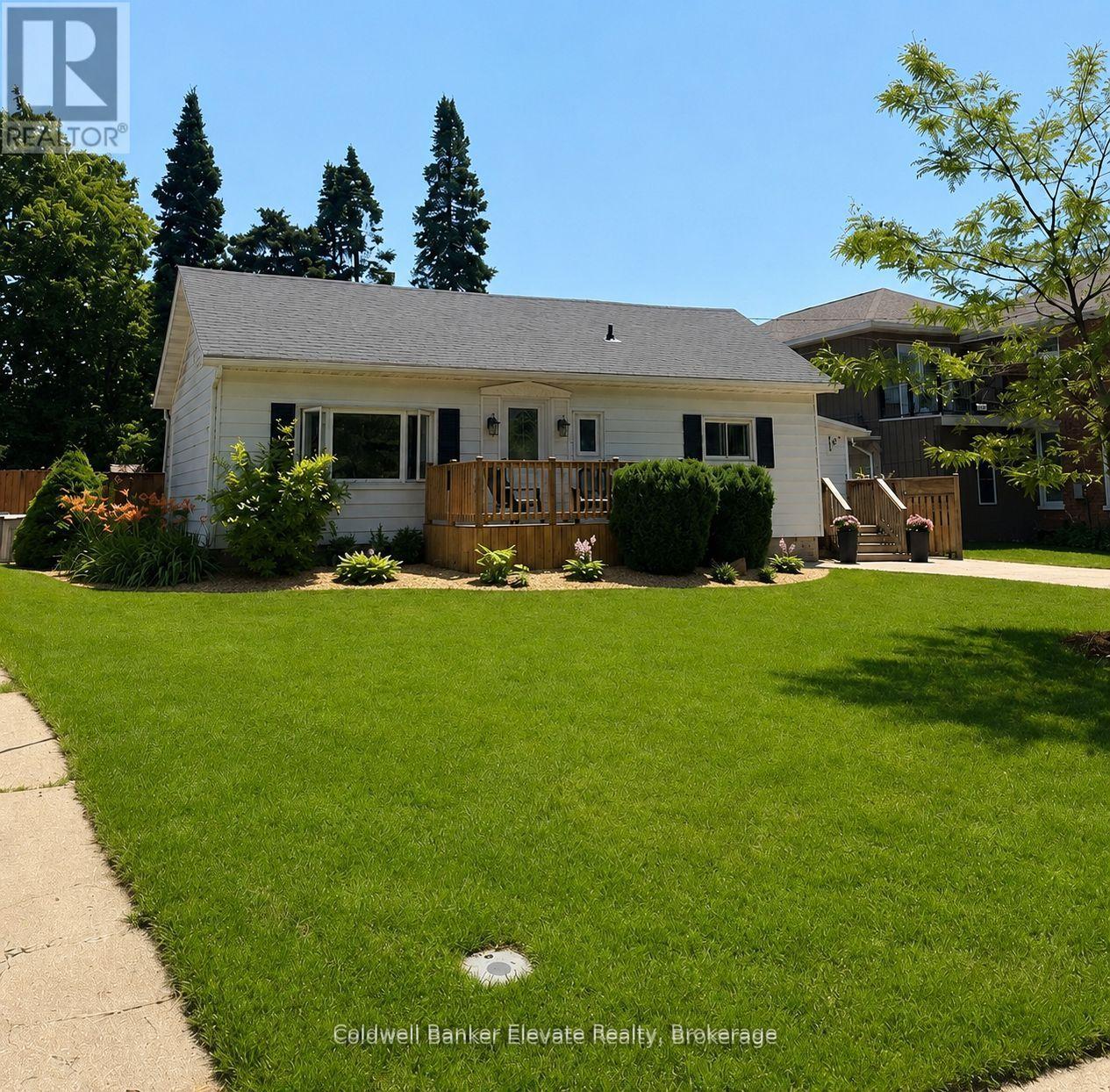 1625 5th Avenue E, Owen Sound, ON, exterior