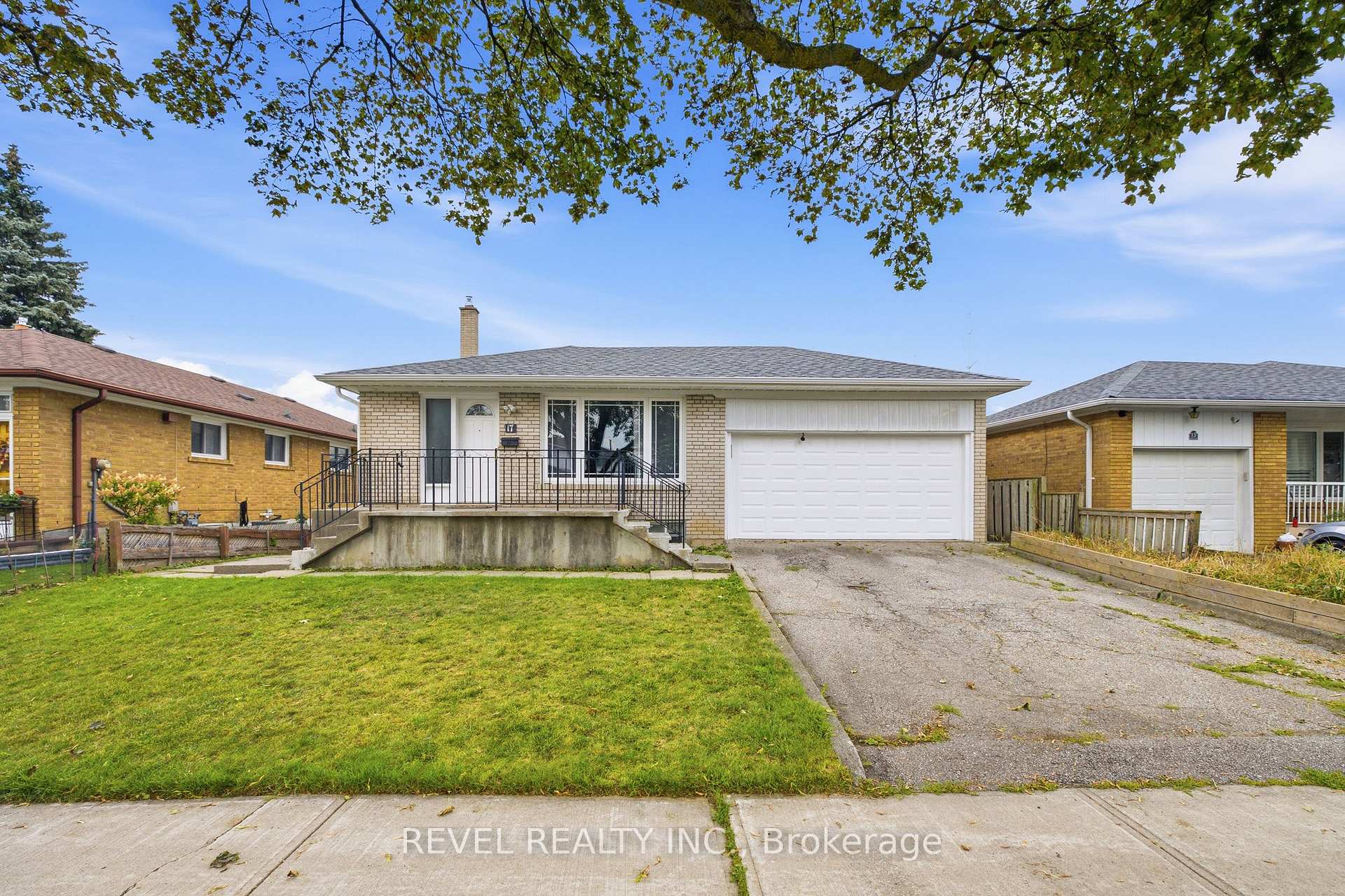 17 Amberjack Boulevard, Toronto E09, ON, exterior