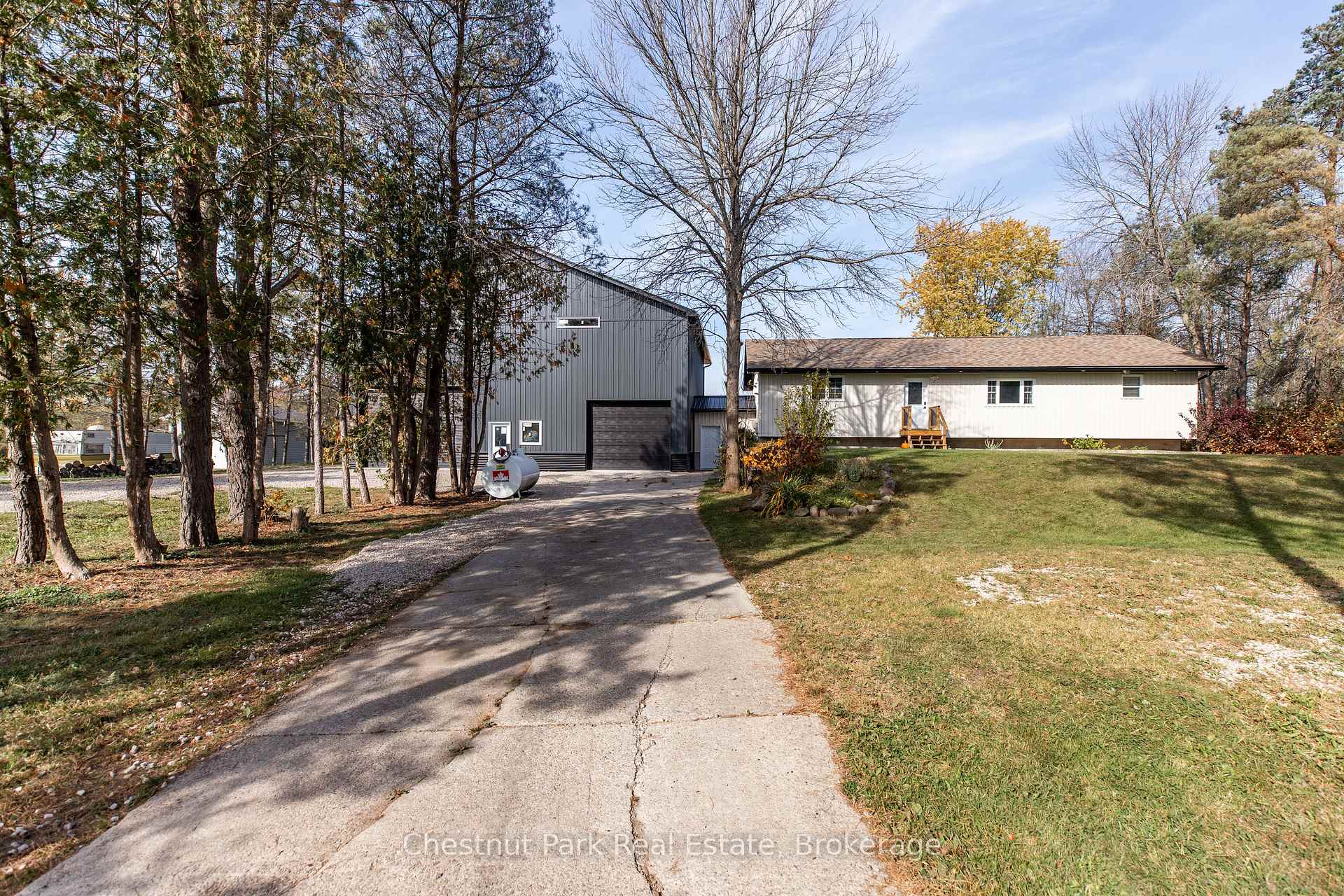 9 Maple Drive, Northern Bruce Peninsula, ON, exterior