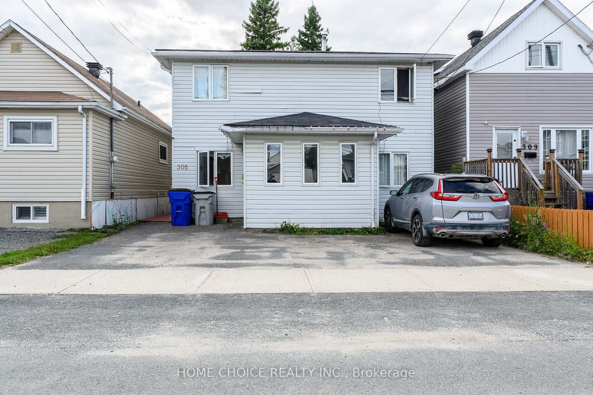 305 Maple Street N, Timmins, ON, exterior
