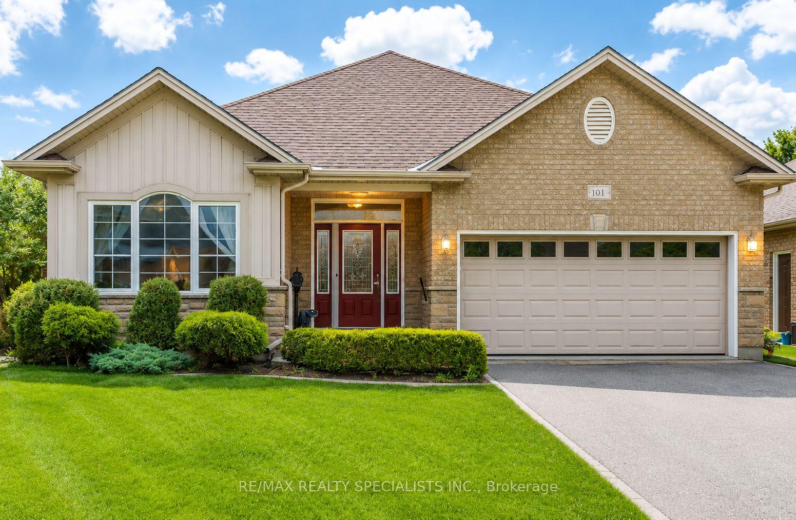 61 Jones Crescent, Tillsonburg, ON, exterior