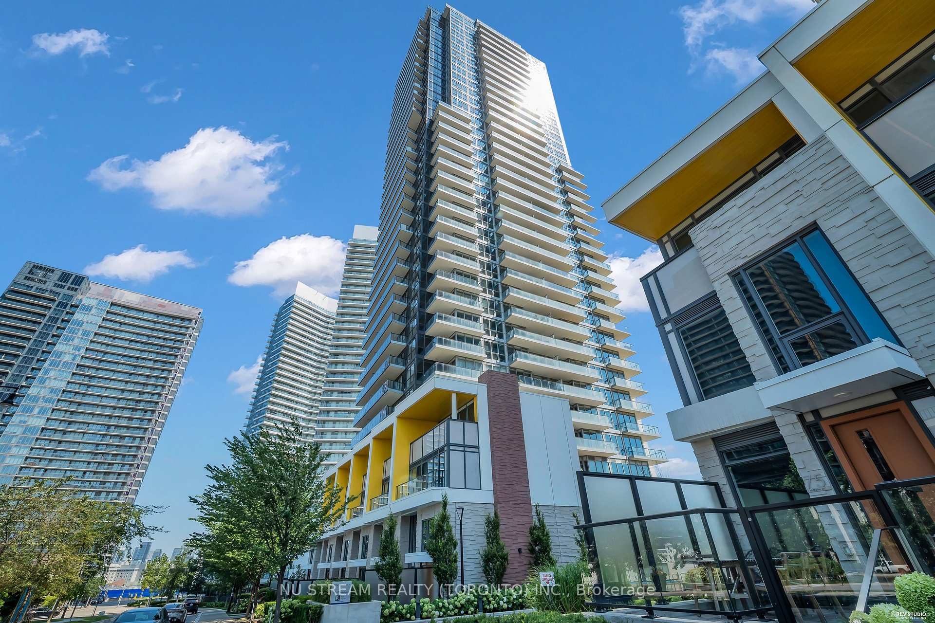 1105 - 95 Mcmahon Drive, Toronto C15, ON, exterior