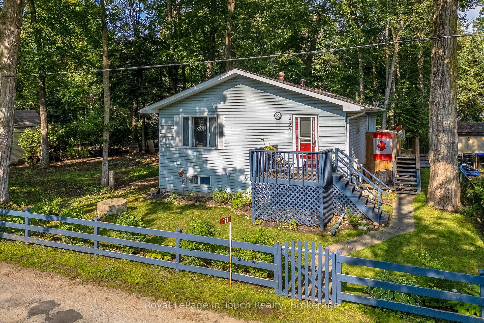 171 Oliver Drive, Tiny, ON, exterior
