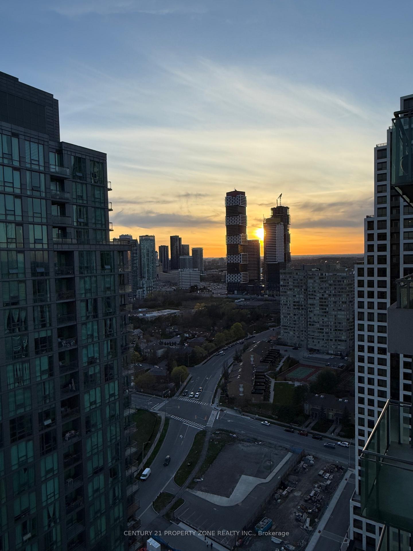 3207 - 3515 Kariya Drive, Mississauga, ON, exterior