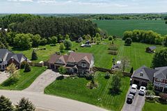 11 Jeffery Drive, Mulmur, ON, exterior