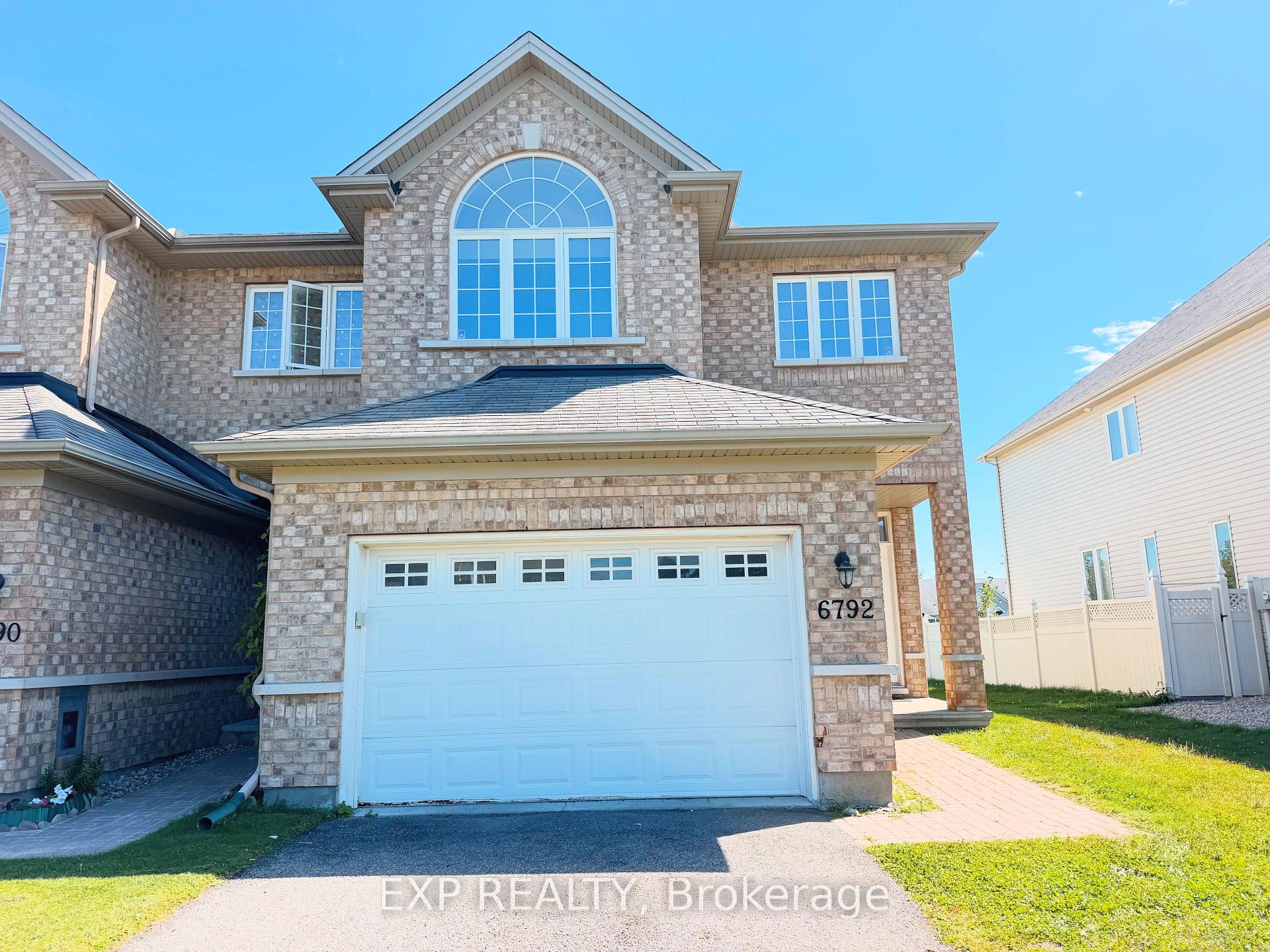 6792 BREANNA CARDILL Street, Greely - Metcalfe - Osgoode - Vernon and Area, ON, exterior