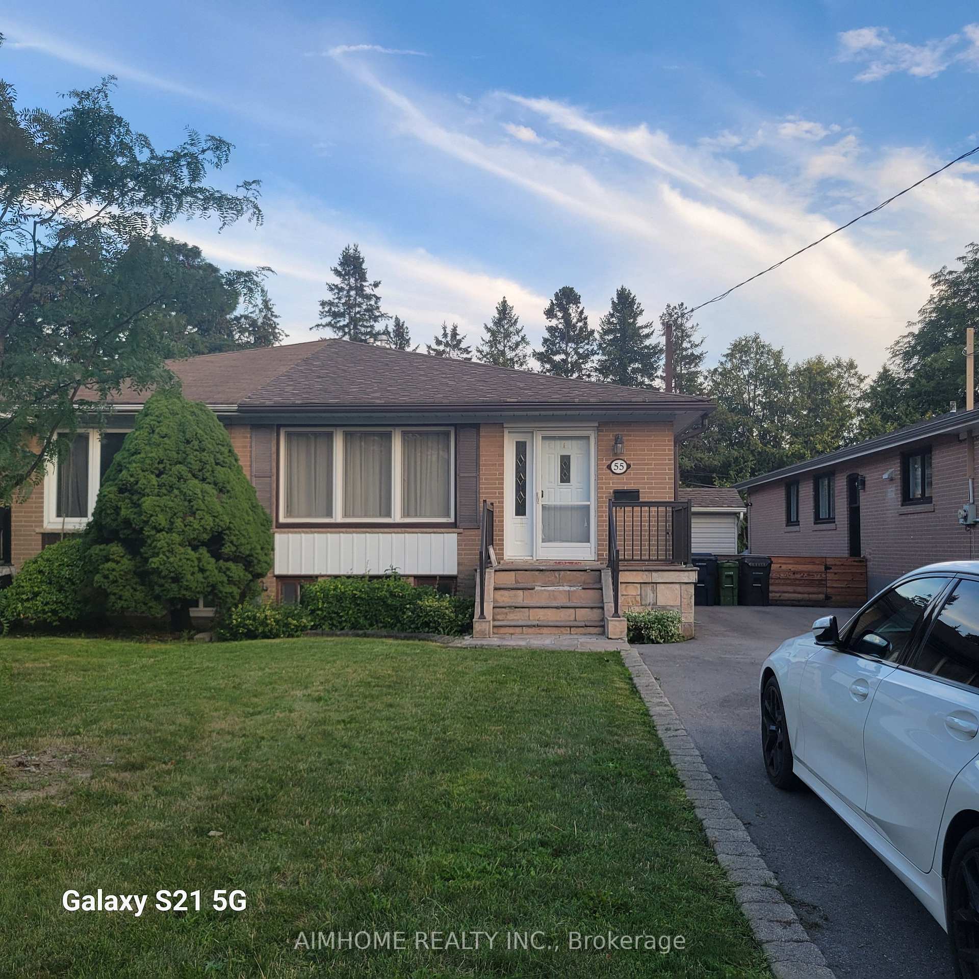 55 Santa Barbara Road, Toronto C07, ON, exterior