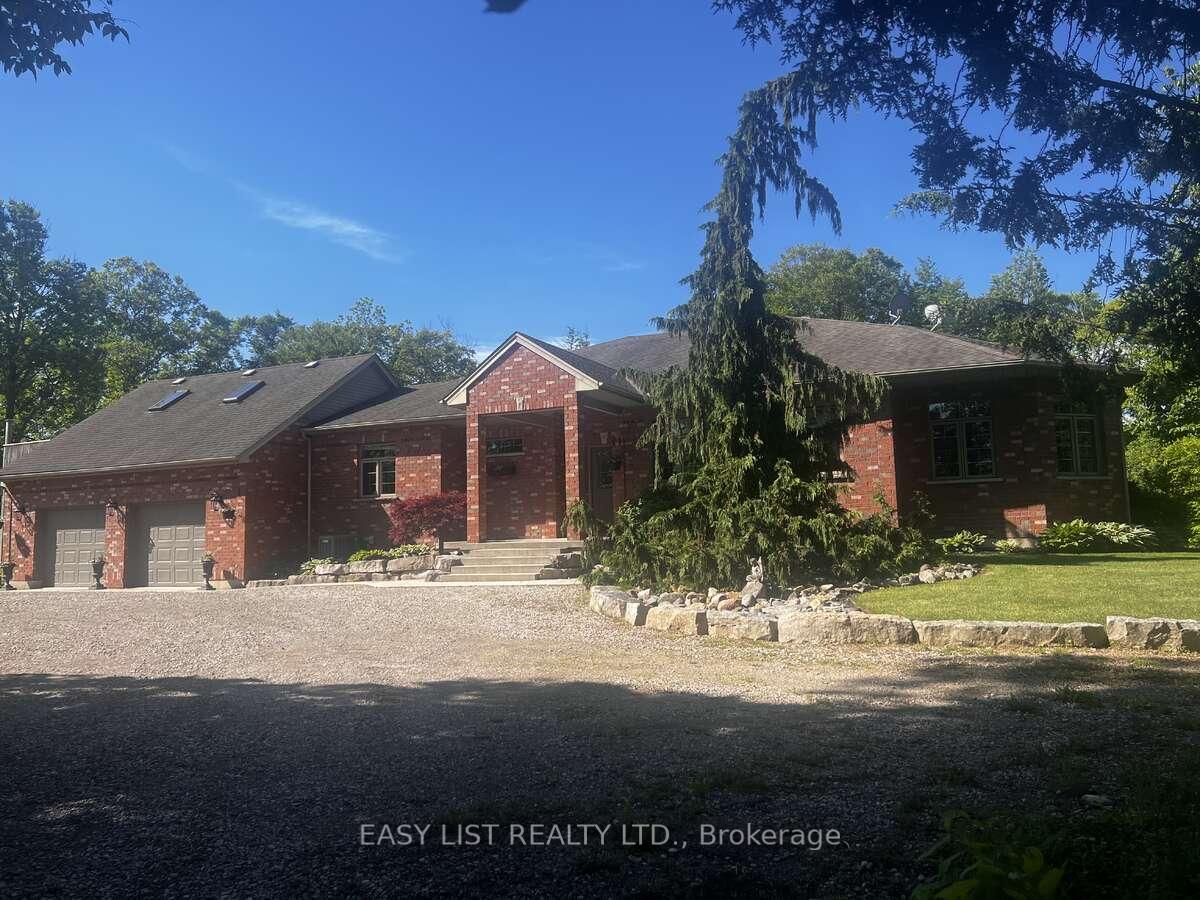 13749 Largie Road, Dutton/Dunwich, ON, exterior
