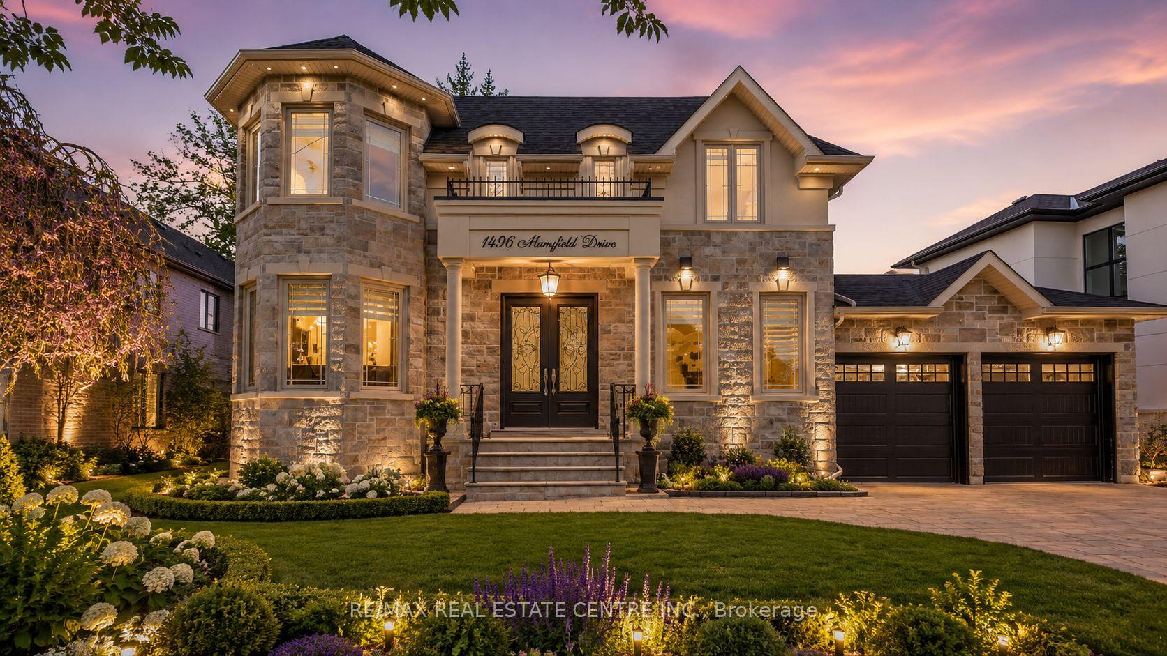 1496 Mansfield Drive, Oakville, ON, exterior