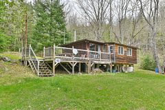 2611 River Road, North Frontenac, ON, exterior