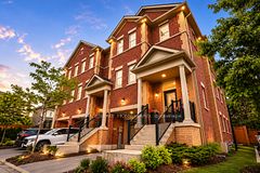 1 Saint Julien Court, Vaughan, ON, exterior