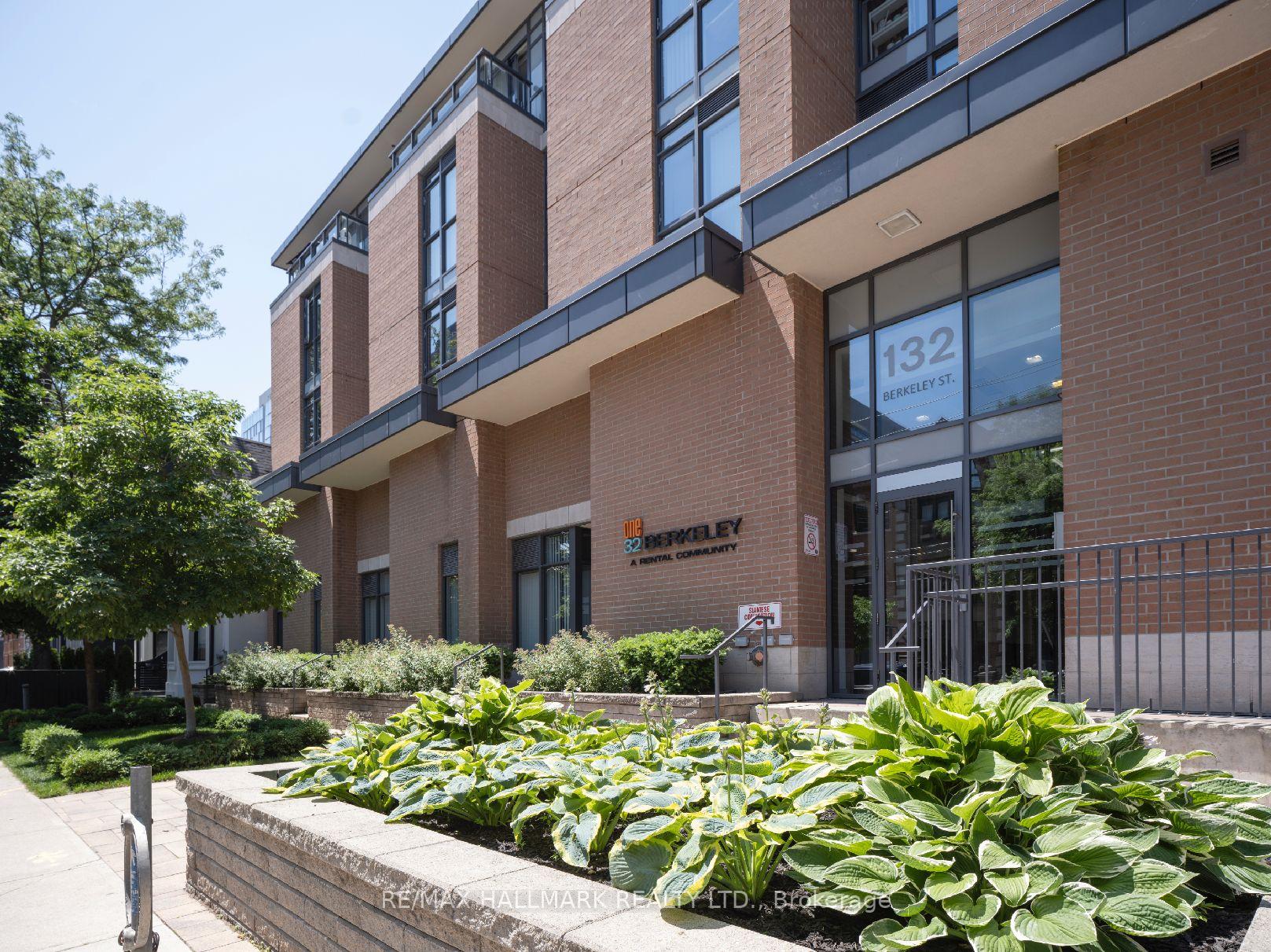 1007 - 132 Berkeley Street, Toronto C08, ON, exterior