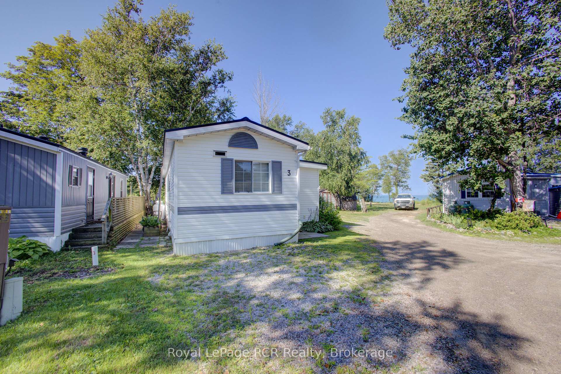 3 Maple St - 79681 Bluewater Hwy 21 N/A, Central Huron, ON, exterior