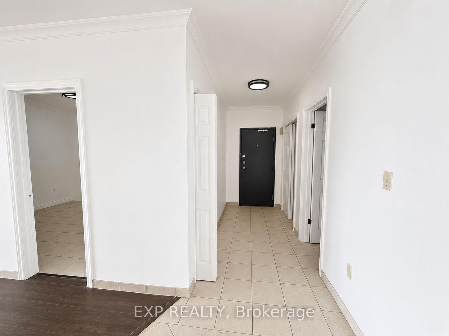 2 - 41 Geneva Street, St. Catharines, ON, exterior