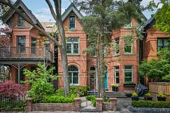 460 Wellesley Street E, Toronto C08, ON, exterior