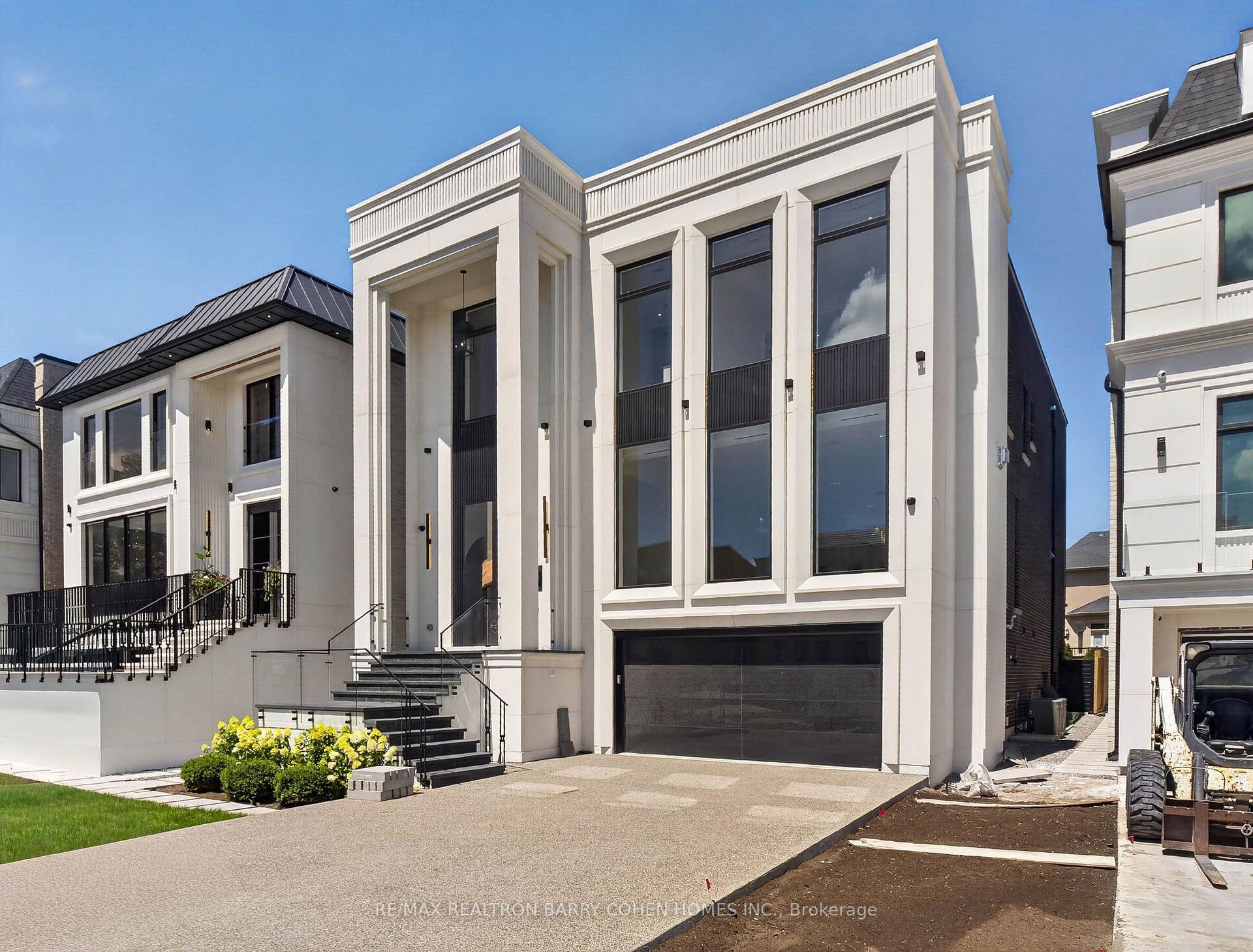 26 Clinton Drive, Richmond Hill, ON, exterior