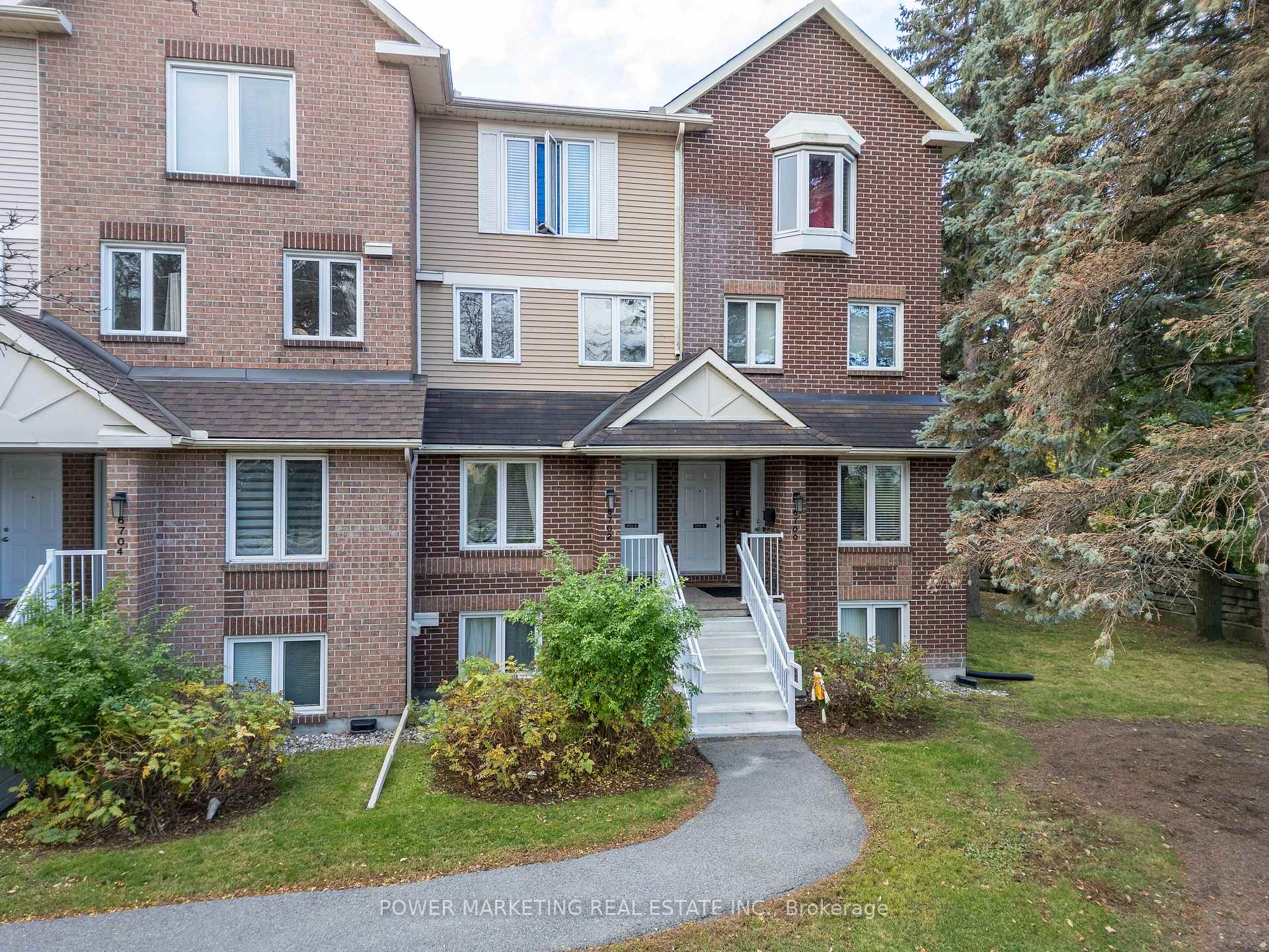 B - 6702 Jeanne D'arc Boulevard N, Orleans - Convent Glen and Area, ON, exterior