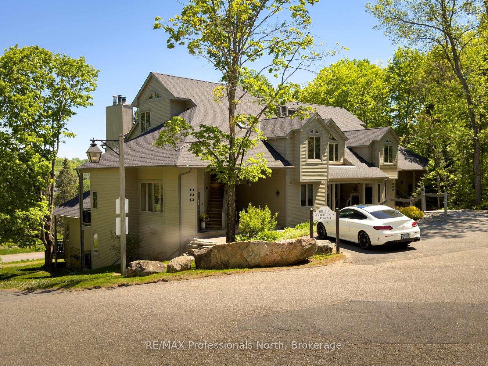 121 - 121 Grandview Hilltop Drive, Huntsville, ON, exterior