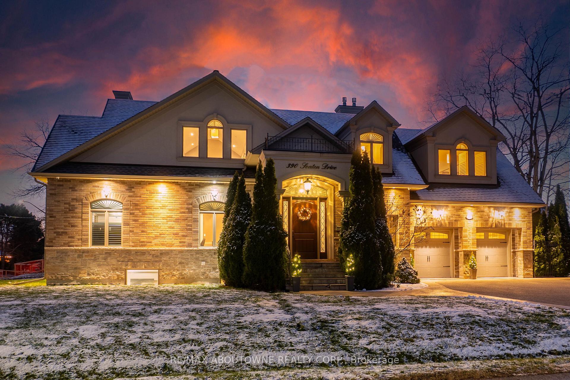 390 Seaton Drive, Oakville, ON, exterior