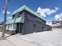 2 - 10 Ross Street, Barrie, ON, exterior