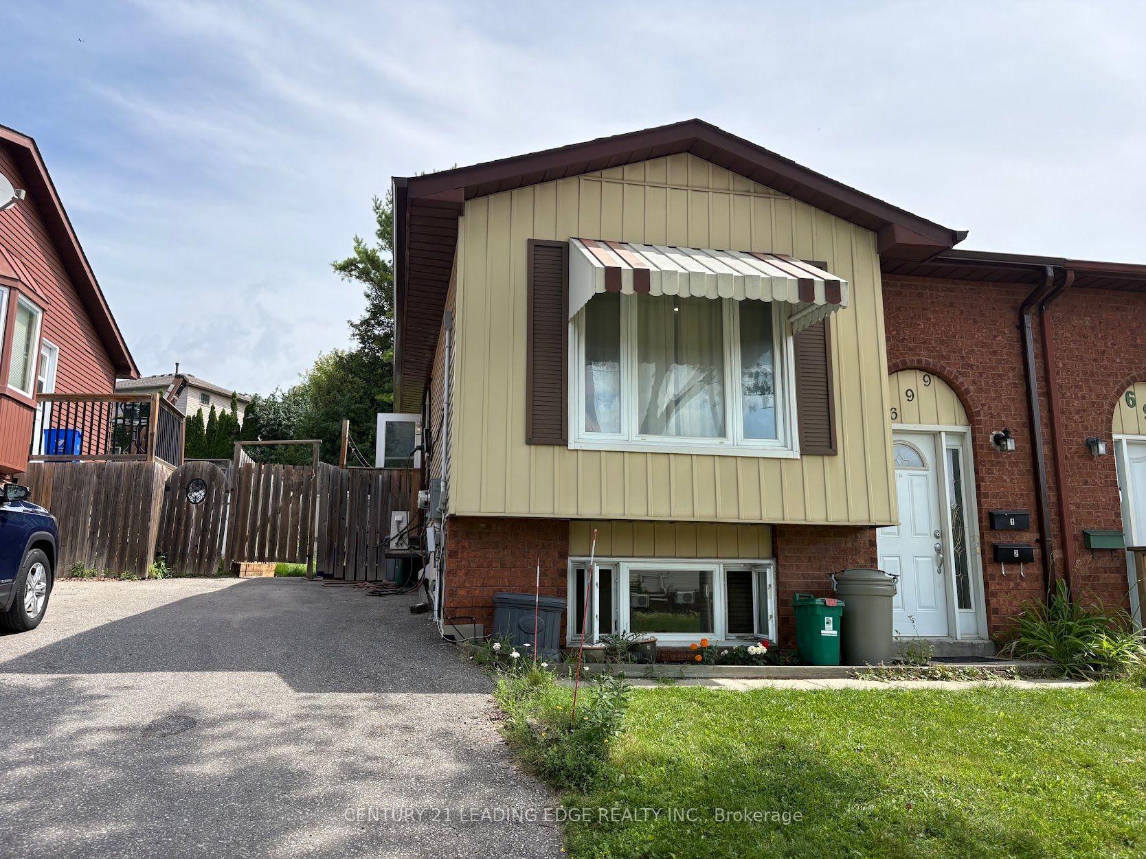 1 - 699 Attersley Drive, Oshawa, ON, exterior