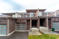 1126 Baltic Lane, Pickering, ON, exterior