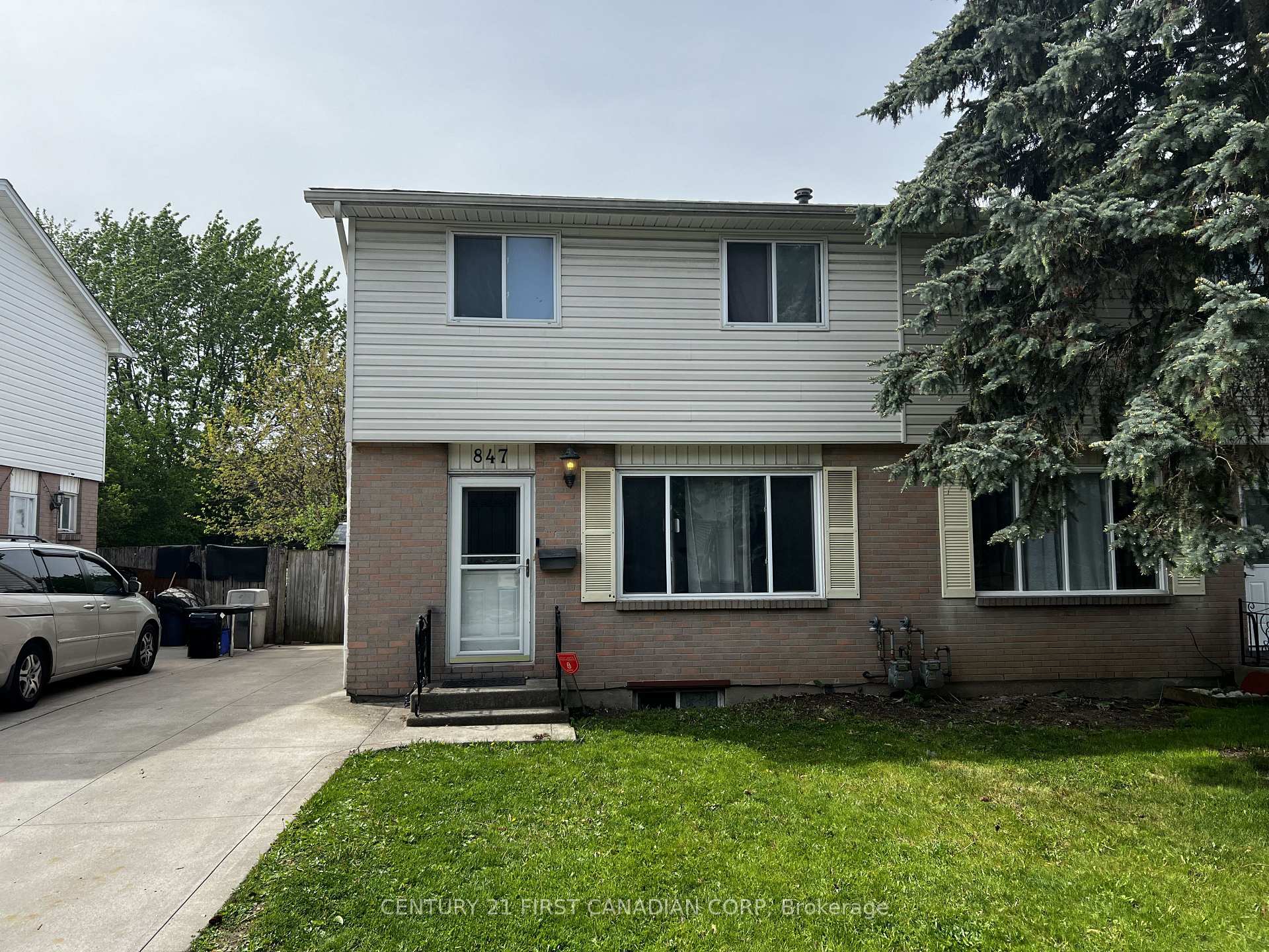 847 Jalna Boulevard, London South, ON, exterior