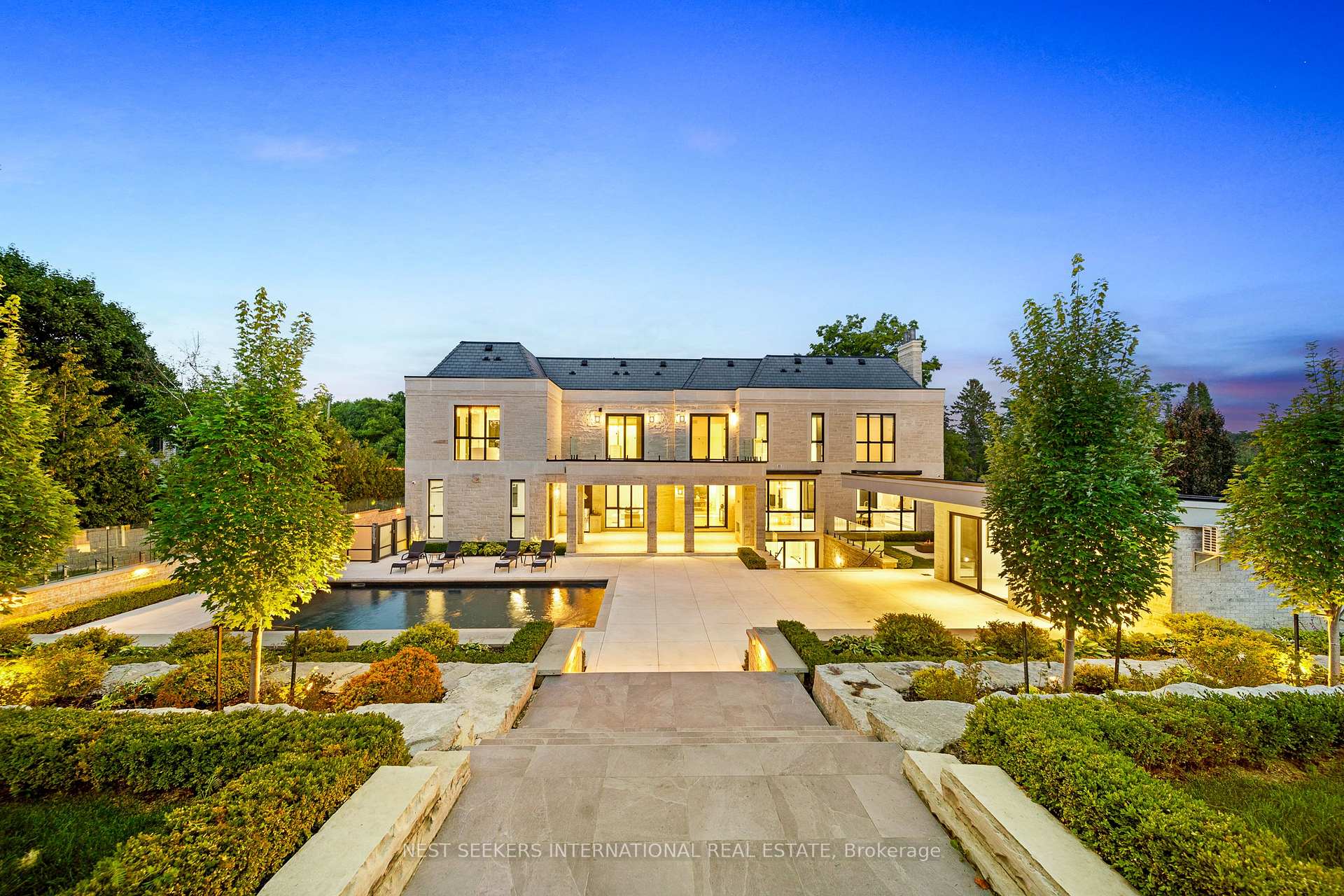 36 Waymar Heights Boulevard, Vaughan, ON, exterior