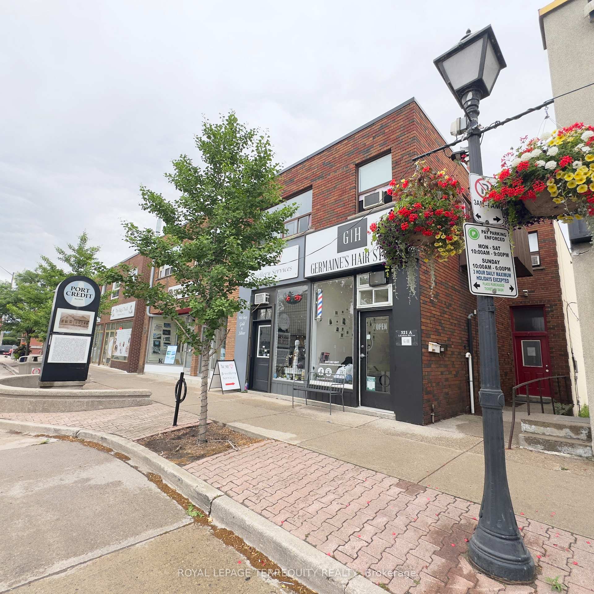 321 Lakeshore Road E, Mississauga, ON, exterior