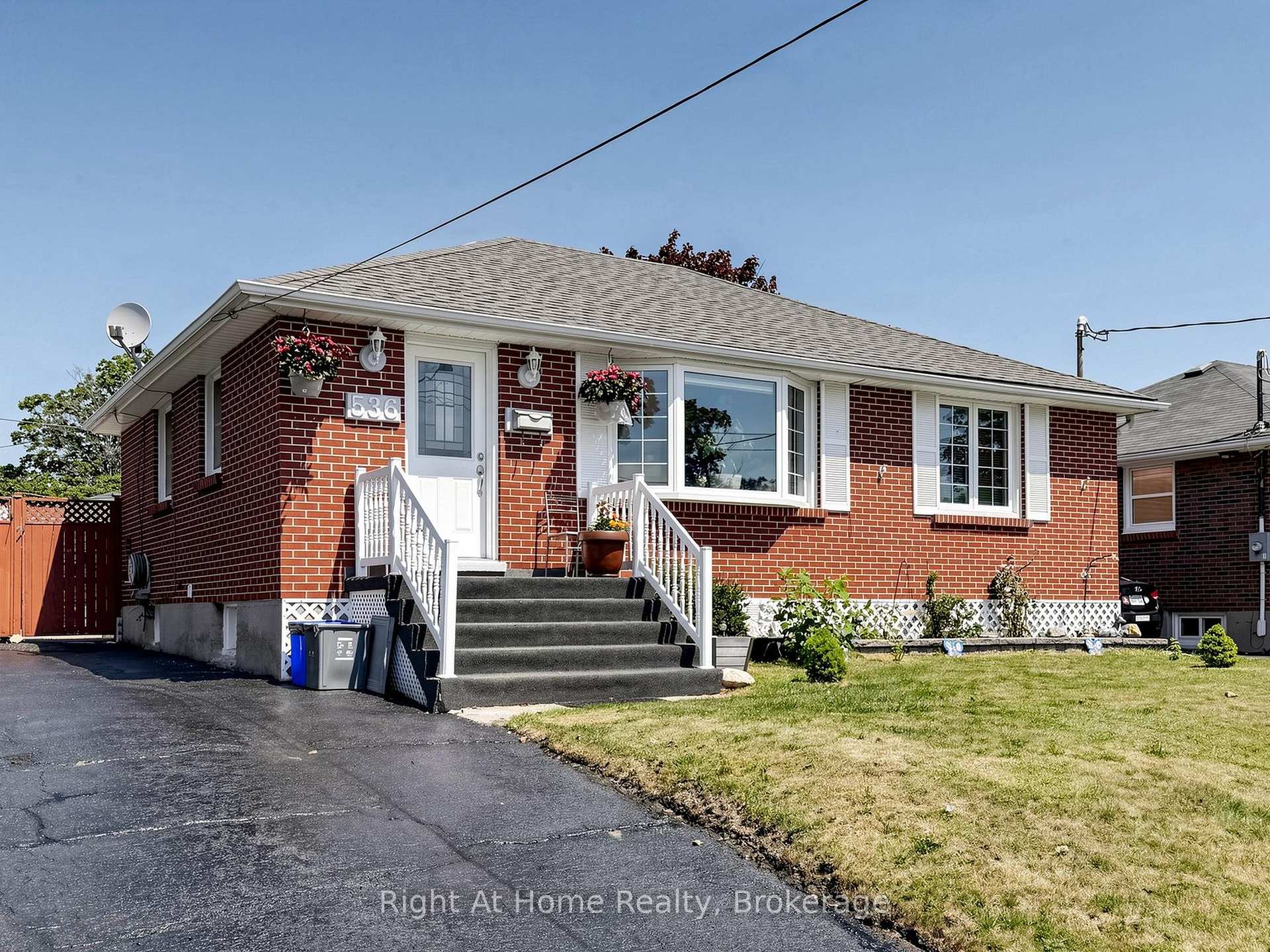 536 Barbara Street, Cobourg, ON, exterior